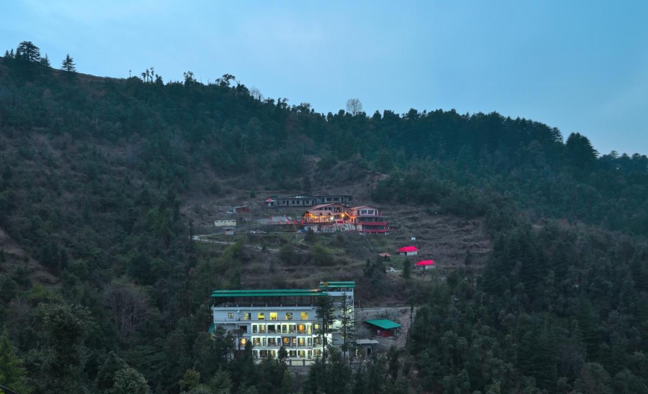La Riqueza Dhanolti View # Near To Eco Park & Surkanda Devi Temple # Mountain View Rooms With Balcony # Big Parking # Customer Favourite Hotel Дханолти Экстерьер фото